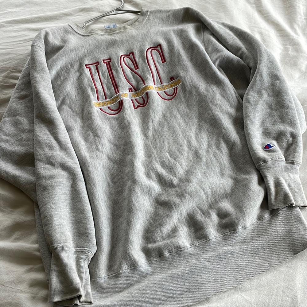VINTAGE USC SWEATER SIZE L
